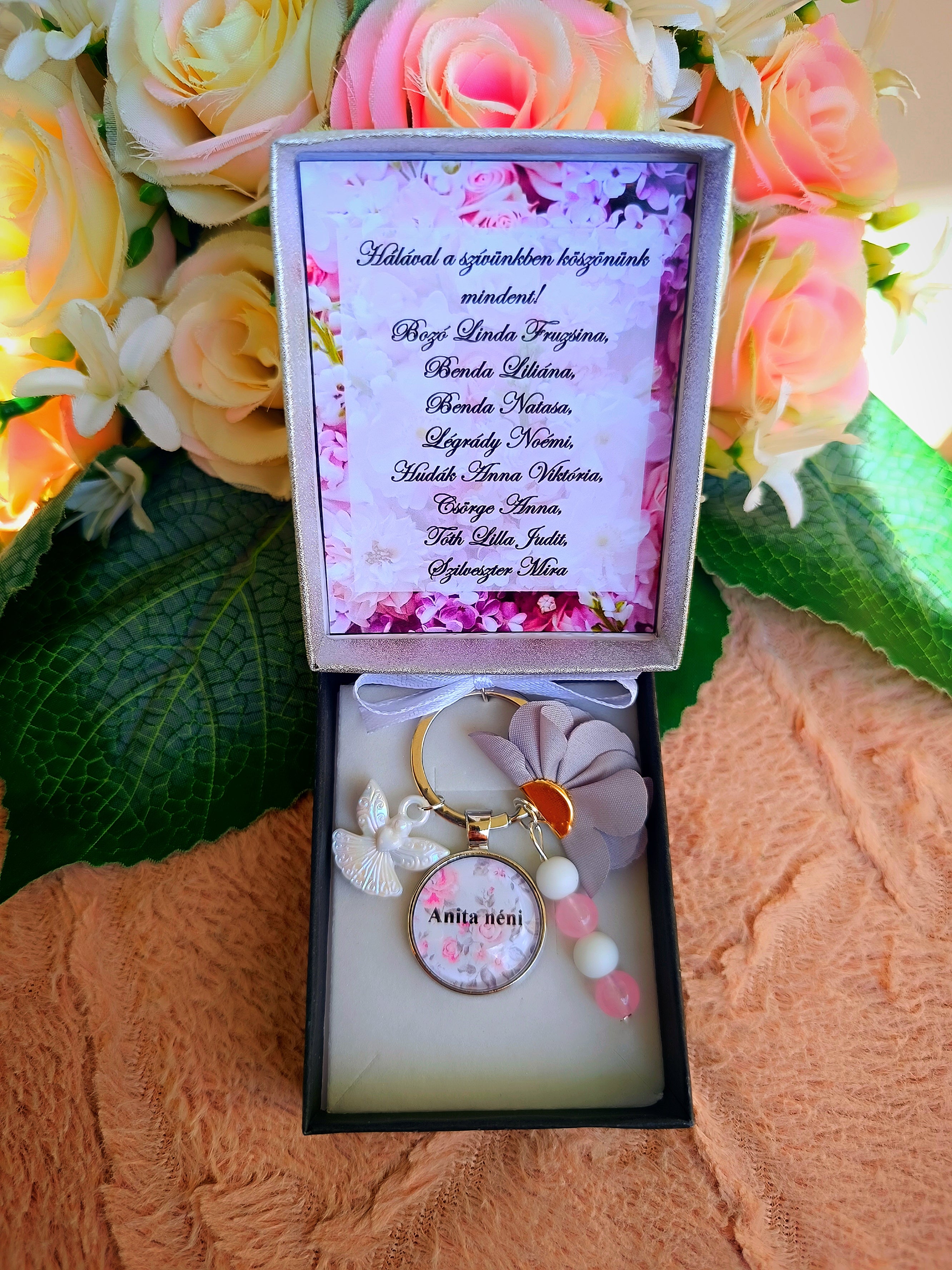 Egyedi neves dobozos kulcstartó